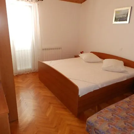 Kampor 7 Apartment *